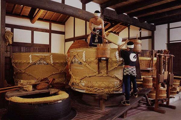 Hakutsuru Sake Brewery Museum